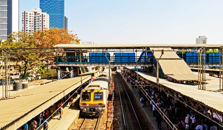 New signal to warn the train passengers