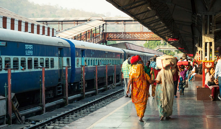 Indian Railways have earned a mammoth Rs. 1377 crore in fines from ticketless travellers in 3 years