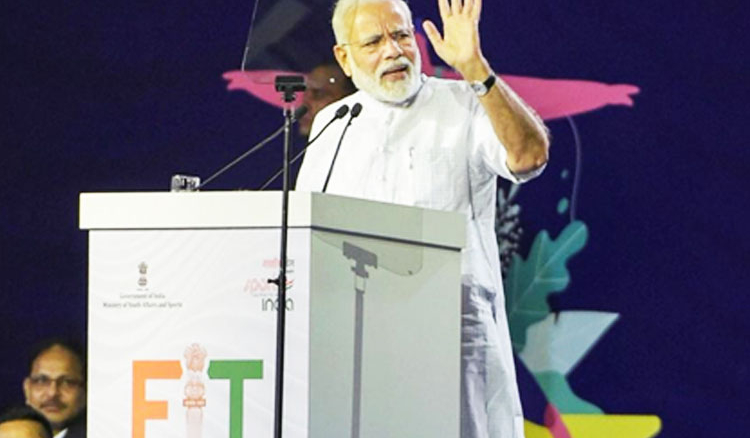 PM Modi launches the nation-wide Fit India Movement